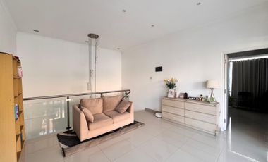 Rumah Mewah di Fajar Indah Colomadu, Perumahan Elit