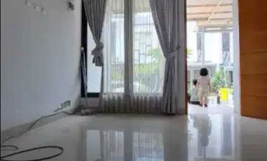 Dijual rumah minimalis 2 lantai 10 menit mrt lb bulus