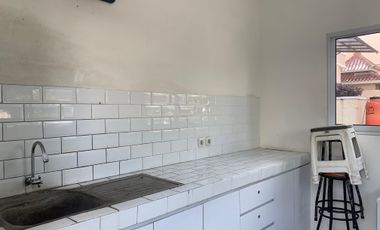 Ruang Usaha lokasi sangat strategis