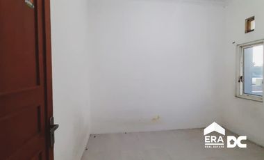 Rumah Bagus Srategis Pusat Kota di Dewi Sartika Semarang