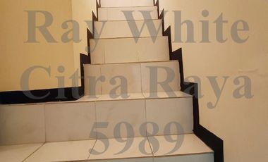 Rumah Sejuk & Asri dekat Pegunungan di Villa Orchid Park CipanasPuncak