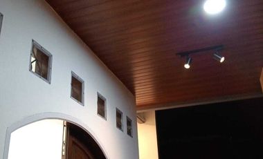 TANAH LUAS 5 Menit PINTU TOL SAWANGAN JUAL RUMAH DALAM KOMPLEK