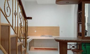 TANAH LUAS 5 Menit PINTU TOL SAWANGAN JUAL RUMAH DALAM KOMPLEK