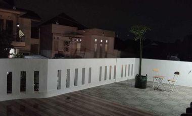 TANAH LUAS 5 Menit PINTU TOL SAWANGAN JUAL RUMAH DALAM KOMPLEK