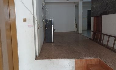 nego sampai jadi. Rumah untuk kost kost an , Dago , dekat kampus , kantor , rumah sakit