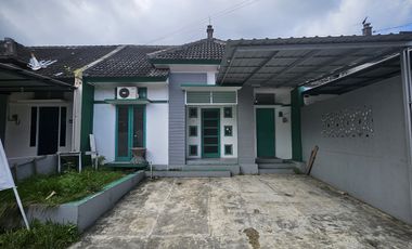 DISEWAKAN RUMAH SIAP HUNI KOMPLEK WIKA KUTAI HILL