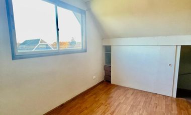 ARRIENDO CASA RENOVADA EN SECTOR RESIDENCIAL