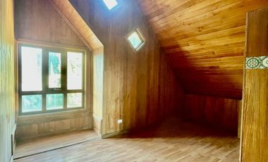 ARRIENDO CASA RENOVADA EN SECTOR RESIDENCIAL