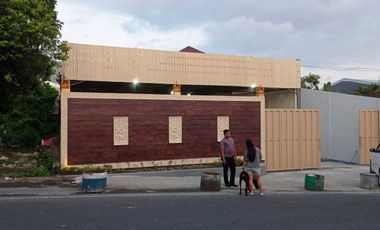 Gedung Baru Gudang Jalan Utama Muding Mundeh Kerobokan