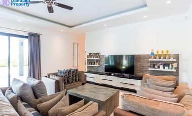 Luxury Pool Villa in Hua Hin/Cha-am at The Clouds