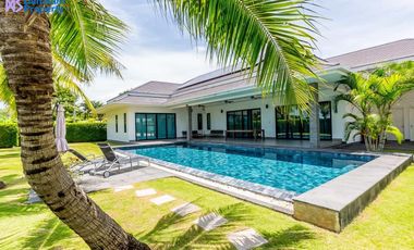 Luxury Pool Villa in Hua Hin/Cha-am at The Clouds
