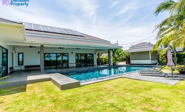 Luxury Pool Villa in Hua Hin/Cha-am at The Clouds