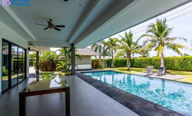 Luxury Pool Villa in Hua Hin/Cha-am at The Clouds