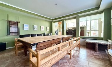 Gran casa estilo inglés camino a Santa Juana