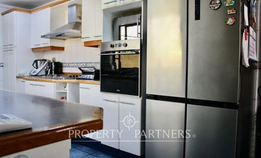 ARRIENDO-- casa en parcela en Calera de Tango (incluye jardinero)