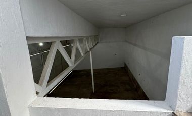 Casa en Venta en La Calera Coto Privado, 3 Niveles, Alberca, Jacuzzi, Vista Panorámica