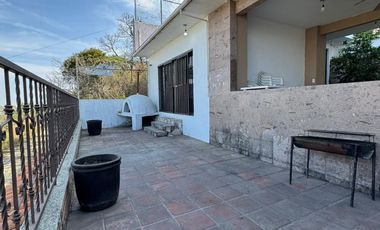 Casa en Venta en La Calera Coto Privado, 3 Niveles, Alberca, Jacuzzi, Vista Panorámica