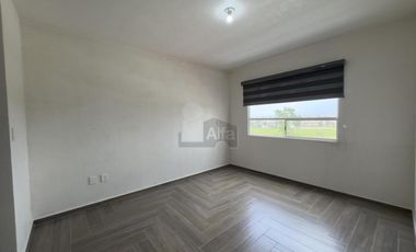 Casa en renta en Villas San Fernando, recámaras en suite