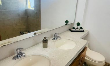 En venta hermosa casa en Macadamia, La Calera