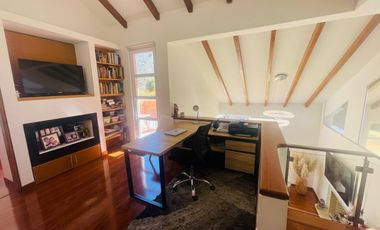 En venta hermosa casa en Macadamia, La Calera