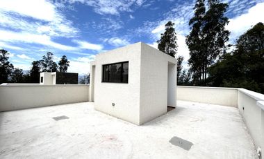 Venta de casa a estrenar Sector La Armenia II, cerca puente 3.