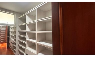 Casa Amoblada en Venta en El Poblado sector San Lucas