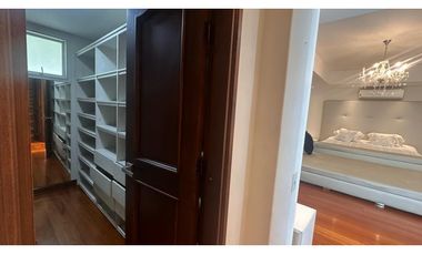 Casa Amoblada en Venta en El Poblado sector San Lucas