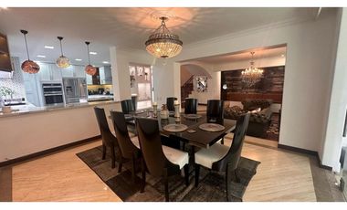 Casa Amoblada en Venta en El Poblado sector San Lucas