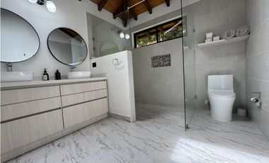 FINCA EN MARINILLA MUY CERCA A RIONEGRO SECTOR CLUB LLANOGRANDE