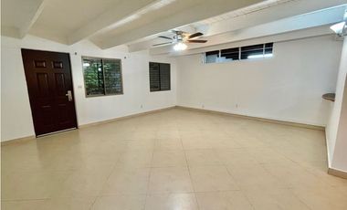 Se alquila  casa en Cardenas Village - Cardenas (MM)