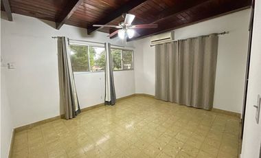 Se alquila  casa en Cardenas Village - Cardenas (MM)