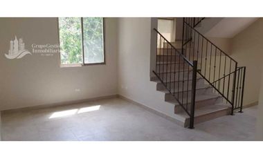 VENTA DE CASA EN CLAYTON EMBASSY GARDENS DISPONIBLE EN ENERO 2026 JP