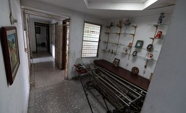 PARQUE LEFEVRE /  CERCA PARQUE OMAR / 967M / 4 HABITACIONES YH