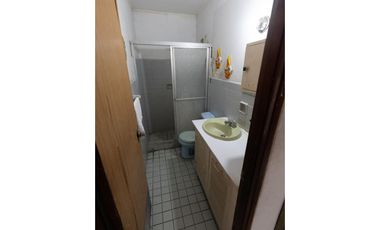 PARQUE LEFEVRE /  CERCA PARQUE OMAR / 967M / 4 HABITACIONES YH