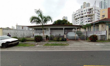 PARQUE LEFEVRE /  CERCA PARQUE OMAR / 967M / 4 HABITACIONES YH