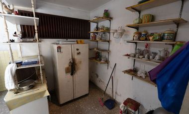 PARQUE LEFEVRE /  CERCA PARQUE OMAR / 967M / 4 HABITACIONES YH