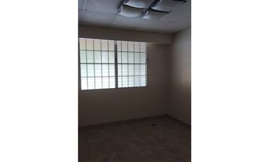 SE VENDE  CASA EN BRISAS DEL GOLF ARRAIJAN