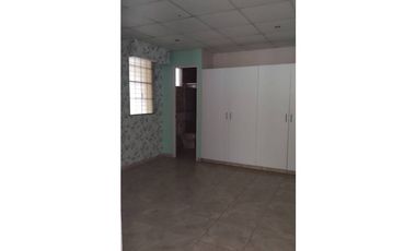 SE VENDE  CASA EN BRISAS DEL GOLF ARRAIJAN