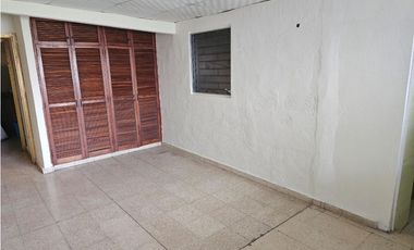 SAN ANTONIO / 285M / 4 HABITACIONES / CERCADA / TERRAZA Y PATIO JC