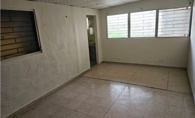 SAN ANTONIO / 285M / 4 HABITACIONES / CERCADA / TERRAZA Y PATIO JC