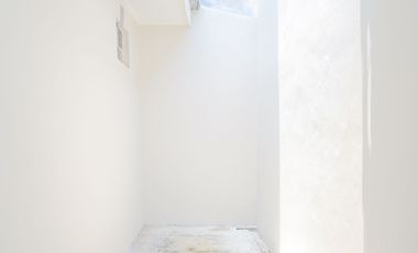 Rumah SHM Baru Renov 10 Menit ke RS Hermina Bogor Semi Furnish J-25192