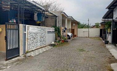 PERUM GRAND MULIA BLOK D-06, NAMBANGAN KIDUL, MANGUN HARJO, MADIUN