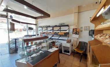 LOCAL COMERCIAL EN VENTA SOBRE AVENIDA BUENOS AIRES