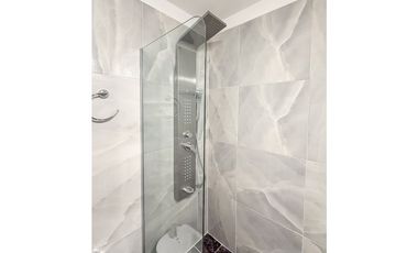 2 AMBIENTES CON DEPENDENCIA Y COCHERA. CENTRO.