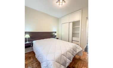 2 AMBIENTES CON DEPENDENCIA Y COCHERA. CENTRO.