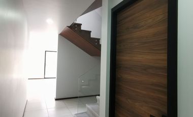 CASA EN VENTA EN MORILLOTLA, A ESTRENAR
