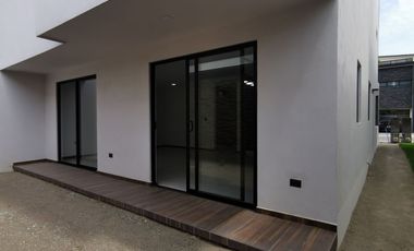 CASA EN VENTA EN MORILLOTLA, A ESTRENAR