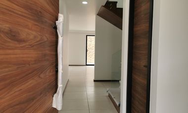 CASA EN VENTA EN MORILLOTLA, A ESTRENAR