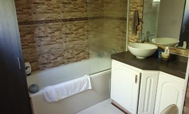 Casa en Venta en Yerbas Buenas 85