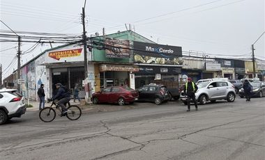 Local Comercial en Arriendo en camilo Henriquez 769, Curico